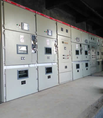 高壓固態(tài)軟起動裝置在泵站、掛扳機(jī)和化工行業(yè)的應(yīng)用(圖4)