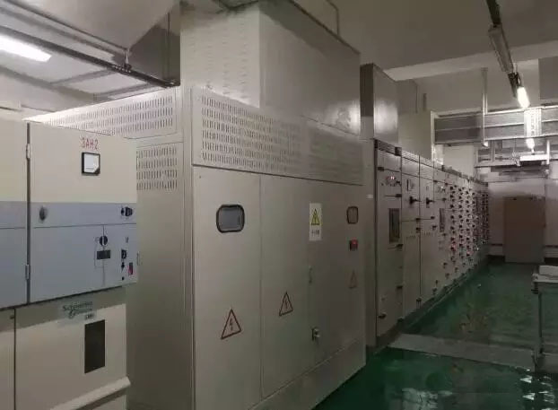 西馳有源電力濾波器應(yīng)用于武漢某機(jī)場交通中心(圖3) 西馳有源電力濾波器應(yīng)用于武漢某機(jī)場交通中心(圖3)