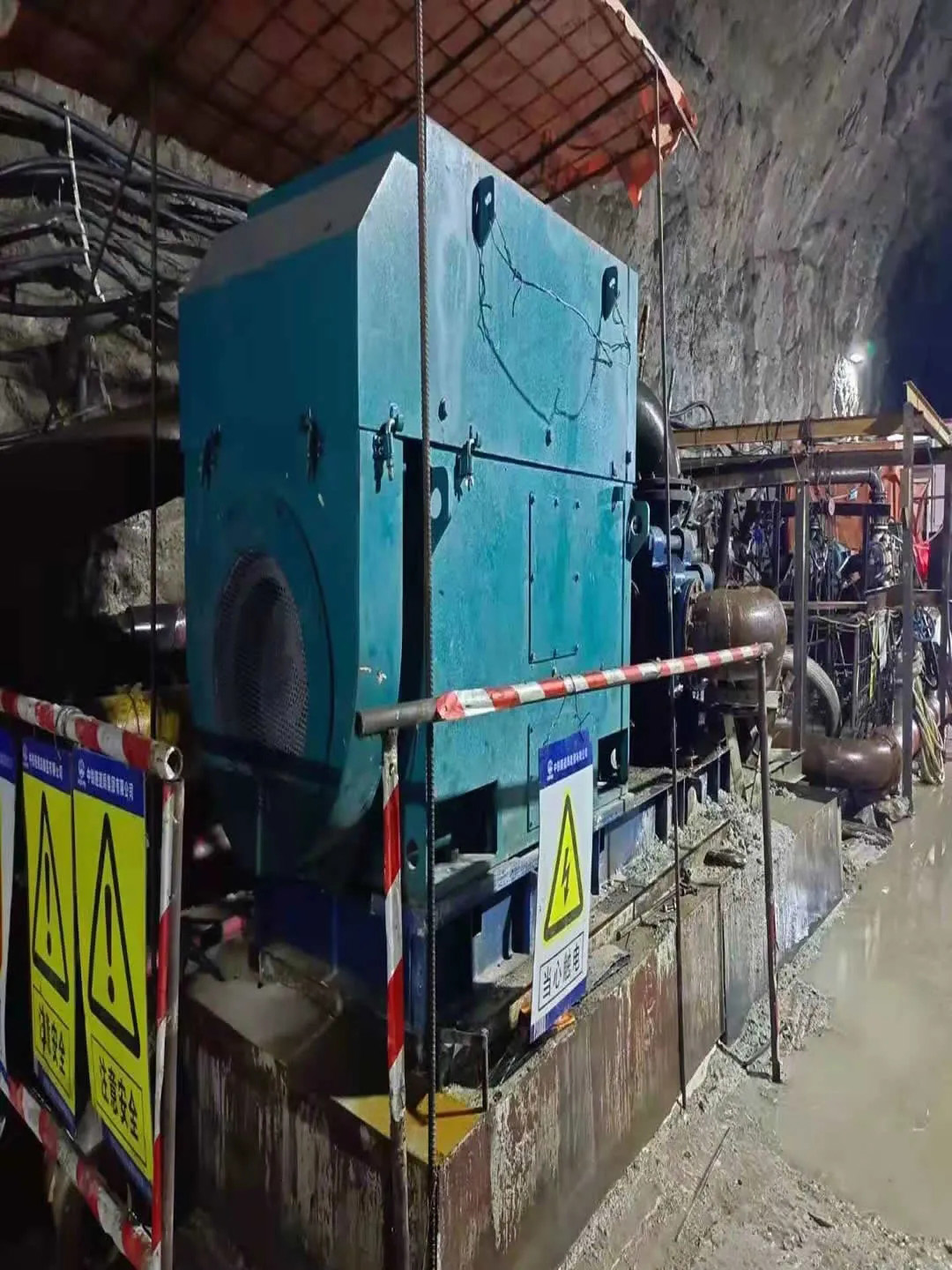 西馳高壓軟起動(dòng)裝置再度出現(xiàn)在重大水利工程現(xiàn)場(圖2)