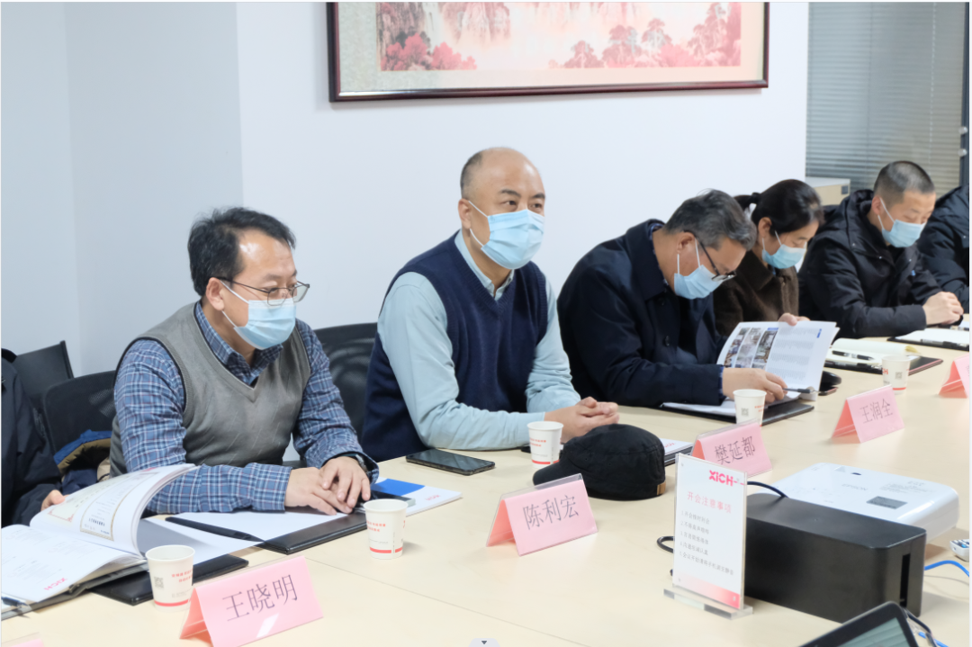 陜西省總商會副會長、西安華歐精密機械有限公司董事長樊延都一行來西馳參觀交流(圖2)